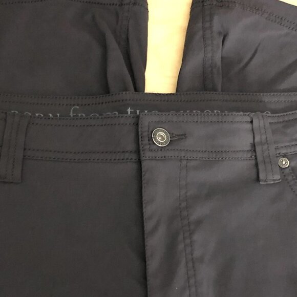 PRANA Activewear Shorts - 9" Inseam - Picture 14 of 14